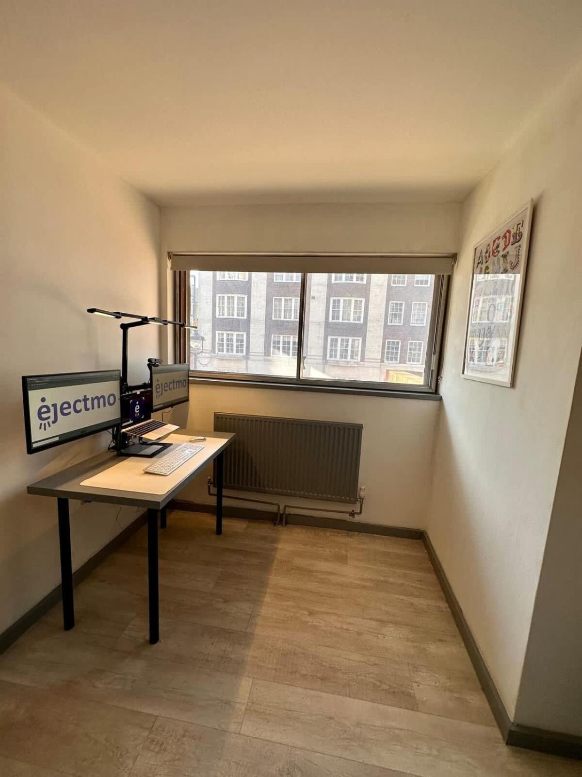 Kensington Gardens 2 Bedroom Flat With A Balcony Casa vacanze *